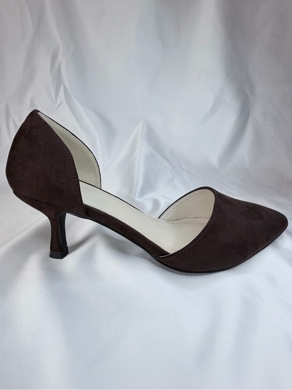 Halston Heritage Chocolate Brown D'Orsay Kitten Heel Pointed Toe Pumps NIB